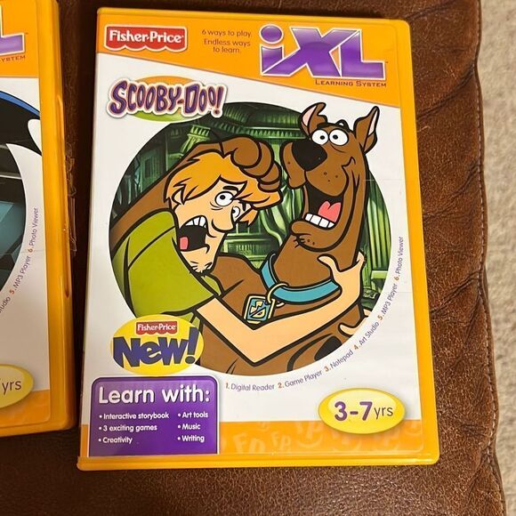 2 FISHER-PRICE iXL Learning System games Batman Brave the Bold and Scooby-Doo - Picture 3 of 12